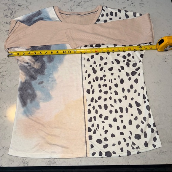 NWOT-Stylish Mixed Print Leopard and Beige Long Sleeve Top Size Large - Picture 6 of 9